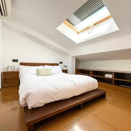 Loft Cort Reial Atico In The Heart Of The Old Town Apartamento Girona Exterior foto