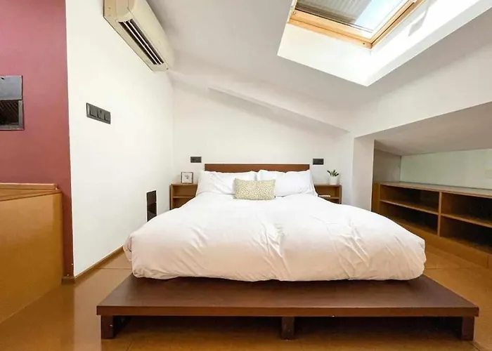 Loft Cort Reial Atico In The Heart Of The Old Town