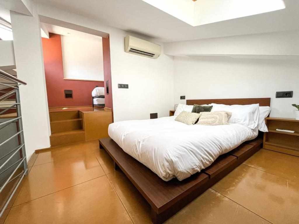 Loft Cort Reial Atico In The Heart Of The Old Town Apartamento