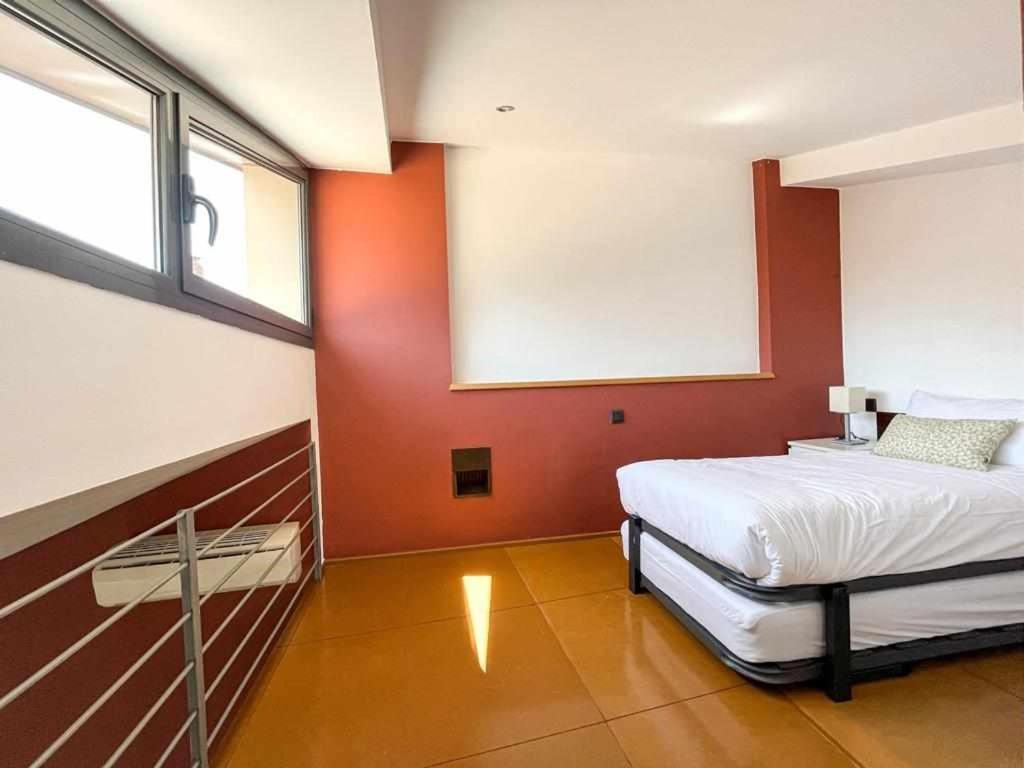 Loft Cort Reial Atico In The Heart Of The Old Town Gerona